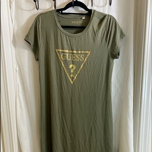 Guess a line T-shirt dress size large NWOT